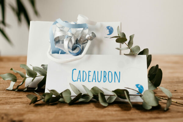 Cadeaubon LianneSalon in te wisselen voor behandelingen en producten.