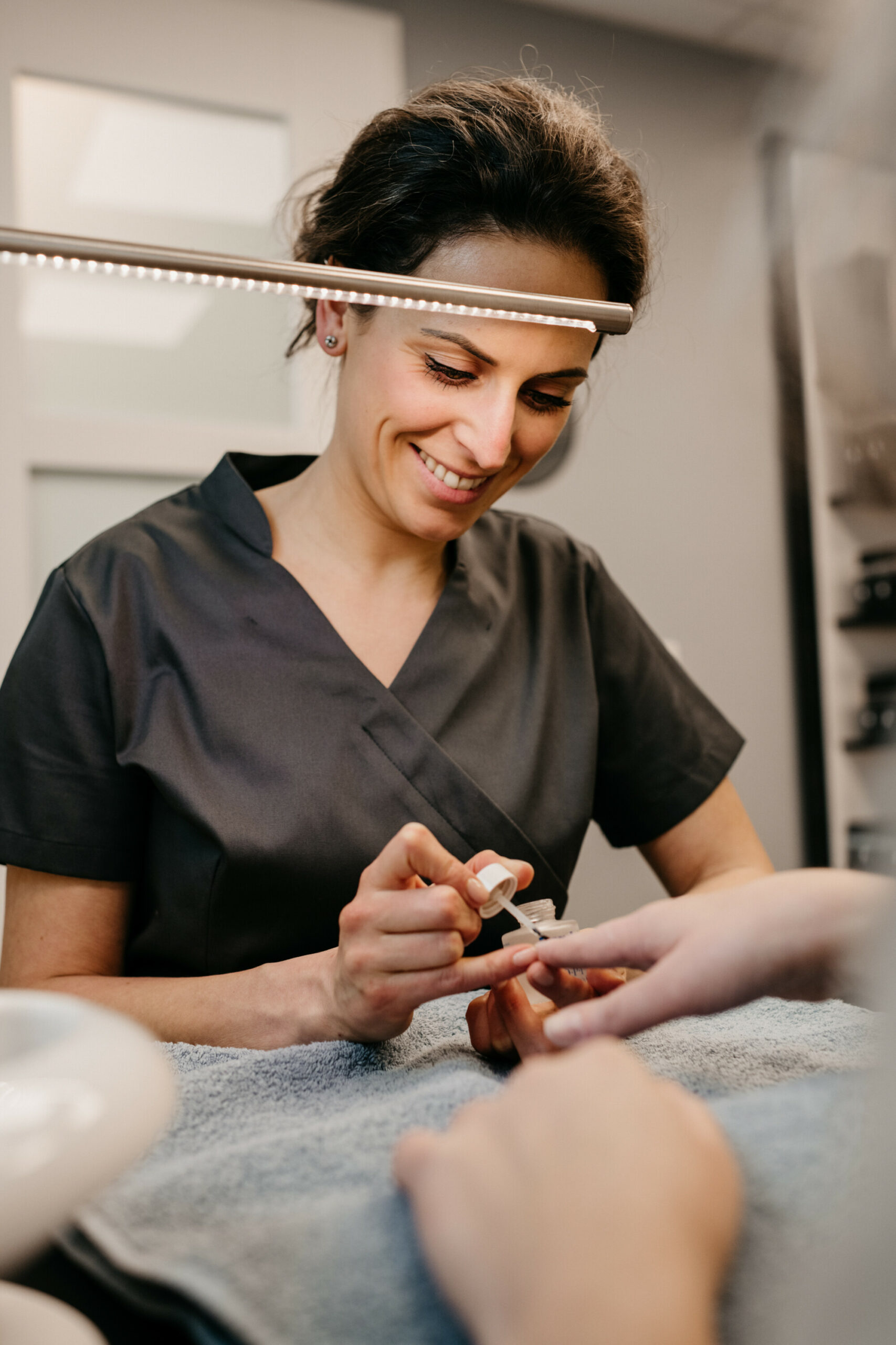 Handbehandeling bij LianneSalon